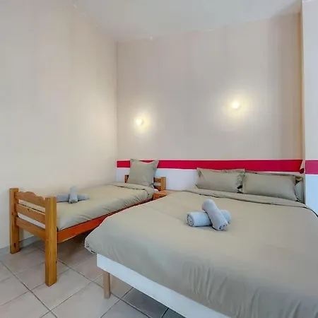 Holiday home Charmante Maison De Village - Plages 30' Autignac (Herault)