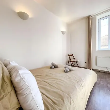 Charmante Maison De Village - Plages 30' Holiday home *