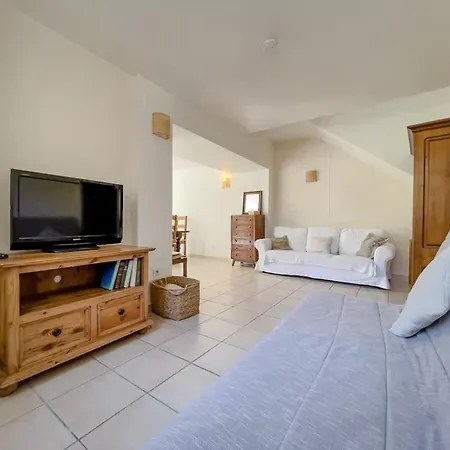 Charmante Maison De Village - Plages 30' Holiday home *